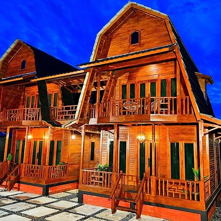 Noerbaya House Bukittinggi Villa Exterior photo